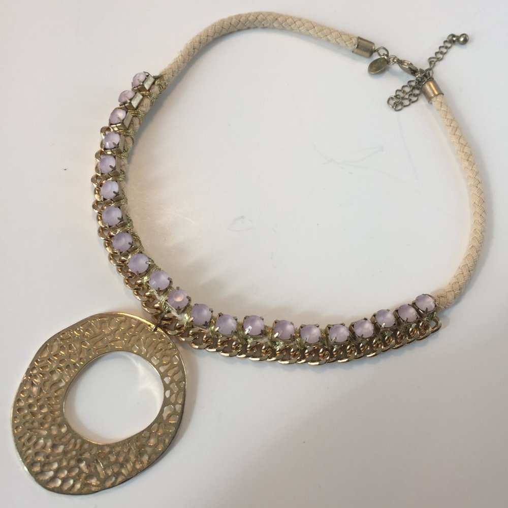 EXPRESS Statement Necklace - Picture 3 of 4